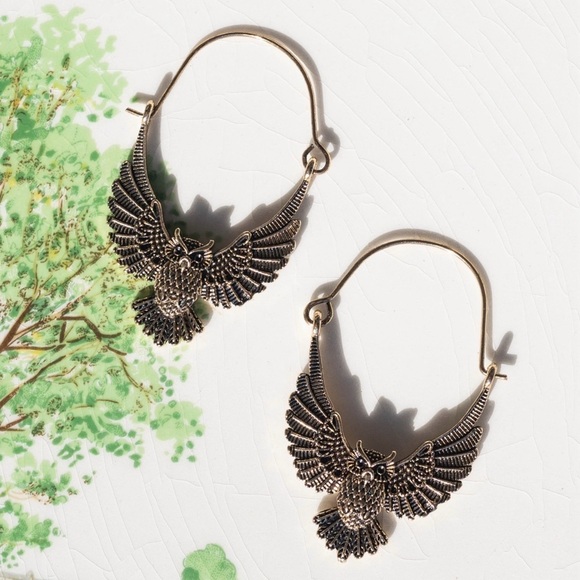 ✨Free People Noctua Brass Owl Earrings - Picture 2 of 8
